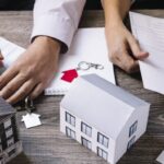 GARANTÍAS Y FIANZAS. ALGUNAS NOTAS SOBRE SU FUNCIÓN.